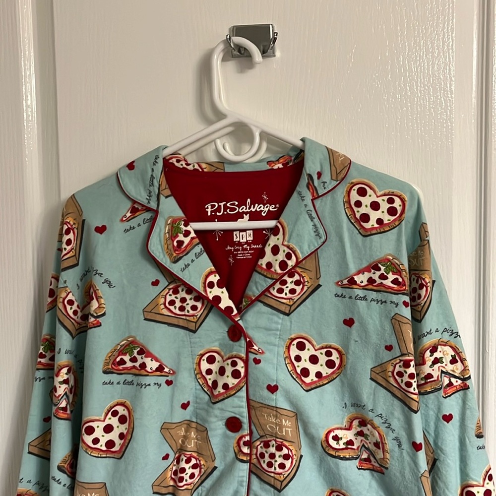 NWT PJ Salvage Flannel Women’s Size Small “Pizza ❤️ Heart” PJ Set *Price Firm*